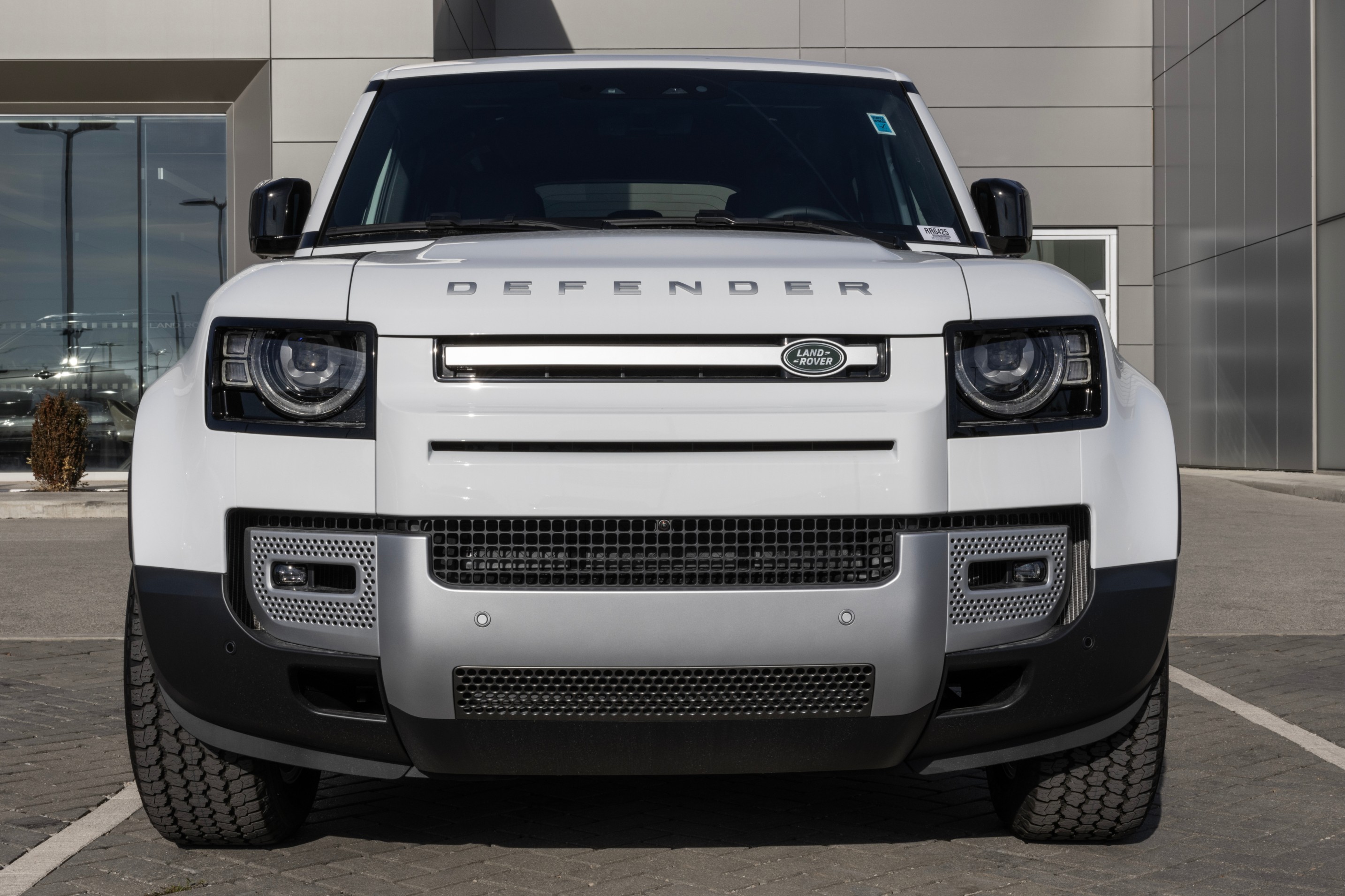 Land Rover used engines vehicle image