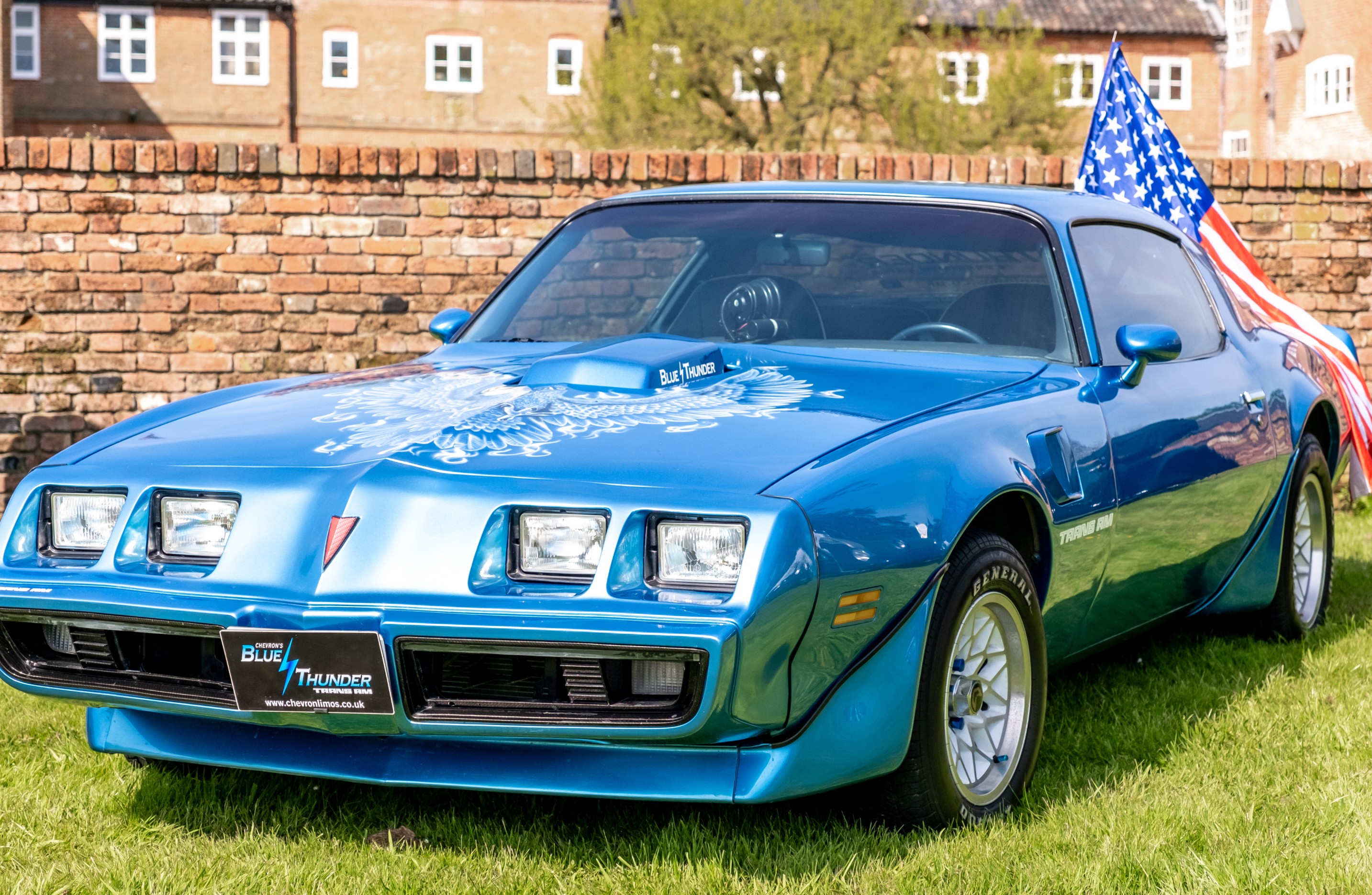 Pontiac used engines vehicle image