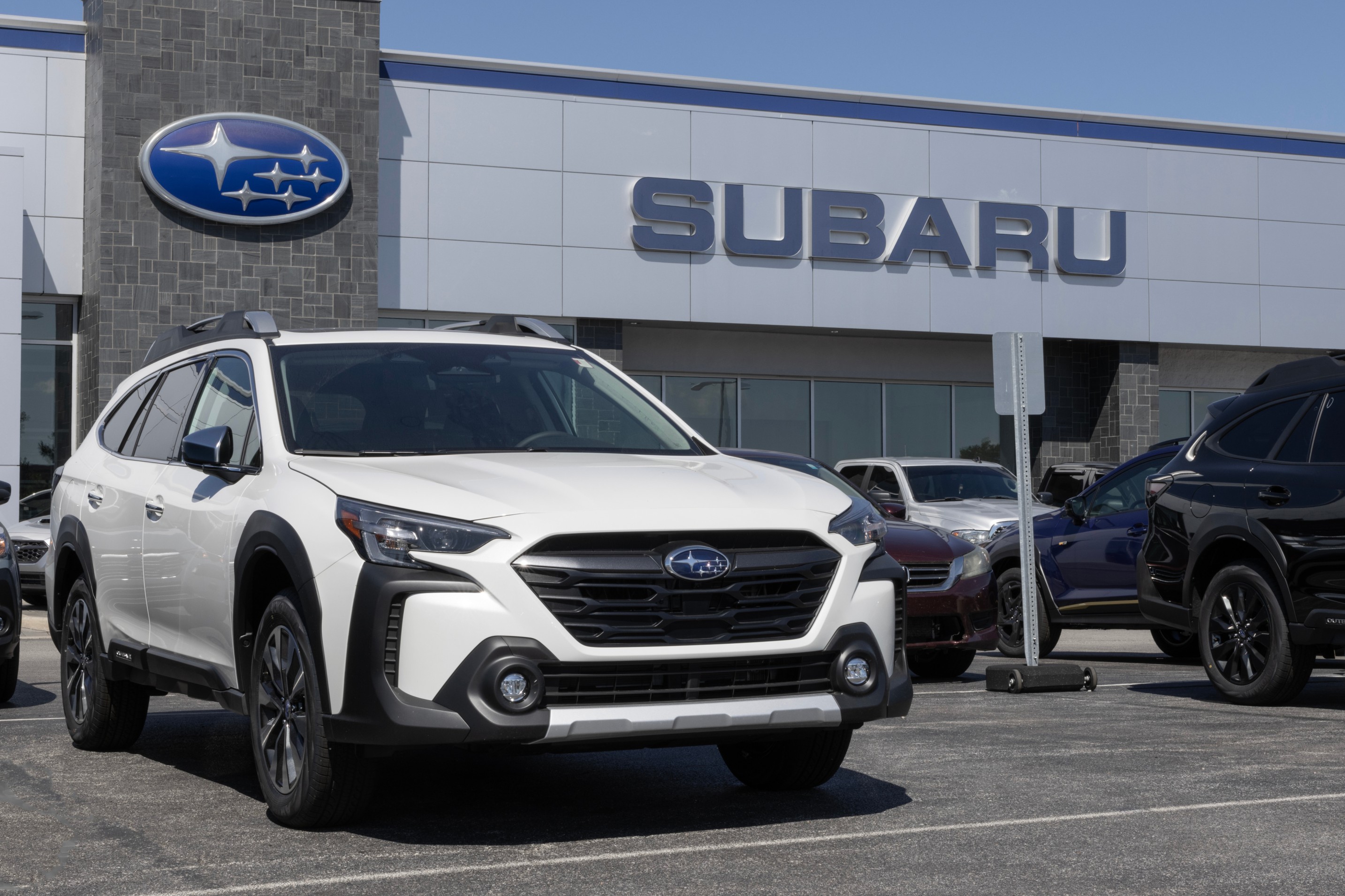 Subaru used transmissions vehicle image